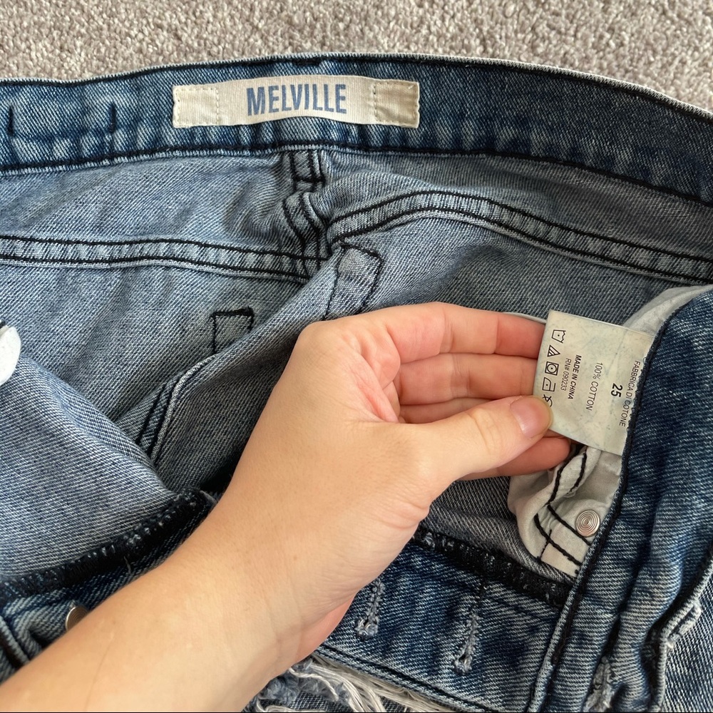 Brandy Melville mom jeans